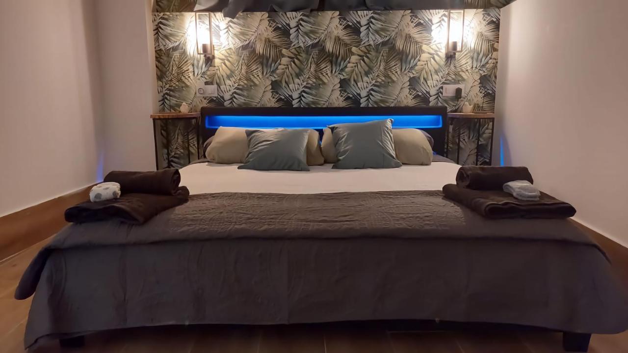 Apartamento Completo, Chamartin マドリード エクステリア 写真